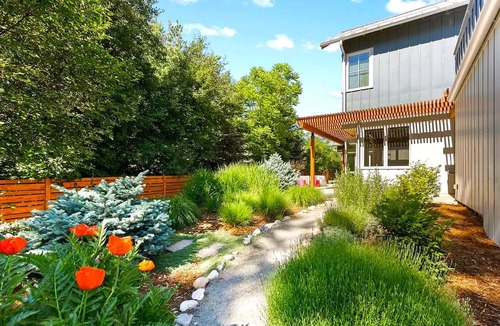 Louisville Apartment | Comfortable, private studio three blocks to downtown