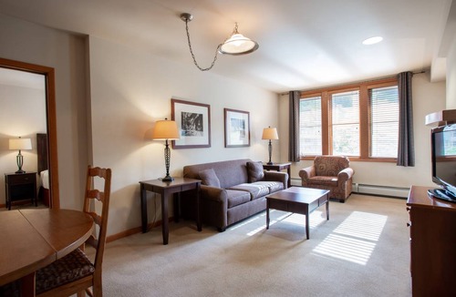 Winter Park Condo | Condo ∙ 2 bedrooms ∙ 7 guests