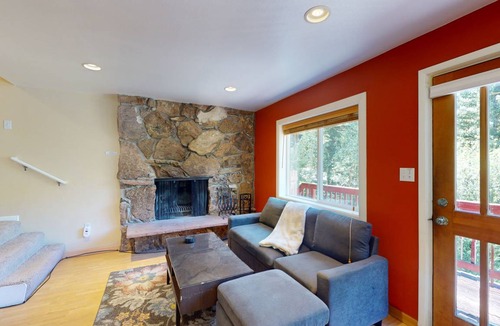 Intermountain Condo | Condo ∙ 2 bedrooms ∙ 7 guests