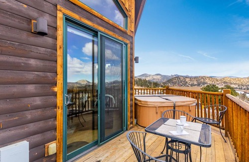 Estes Park Condo | Condo ∙ 2 bedrooms ∙ 6 guests