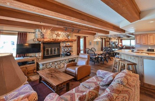 Crested Butte Condo | Condo ∙ 2 bedrooms ∙ 6 guests