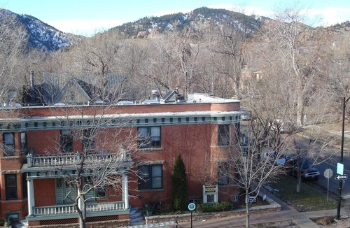 Downtown Apartment | Condo for Rent in Downtown Boulder