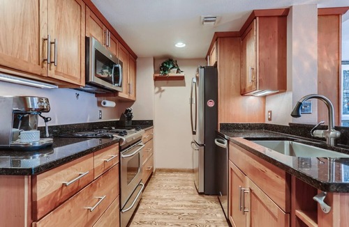 LoDo Condo | Condo in the Sky - Amazing Views - Gym