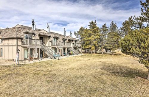 Fraser Apartment | Condo with Balcony and Views - Steps to Ski Shuttle!