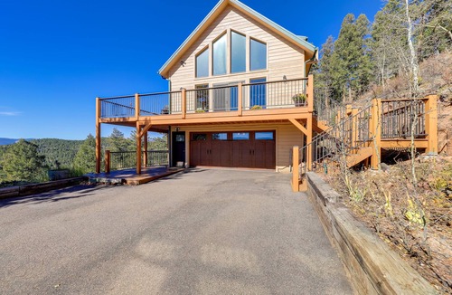 Conifer Mountain and Meadows House | Conifer Haven: Hot Tub & Staunton State Park View
