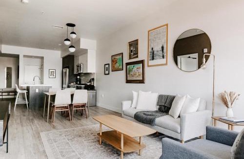 Highland House | Contemporary Cool Lifestyle Loft - Zuni Lofts