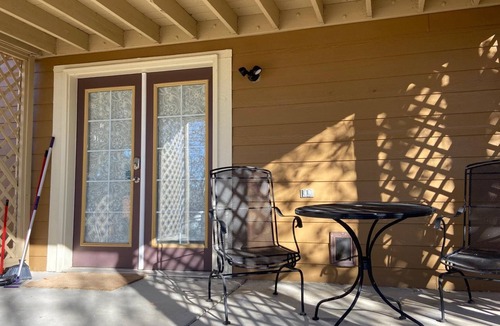 Aurora Apartment | Convenient walkout Basment apartment