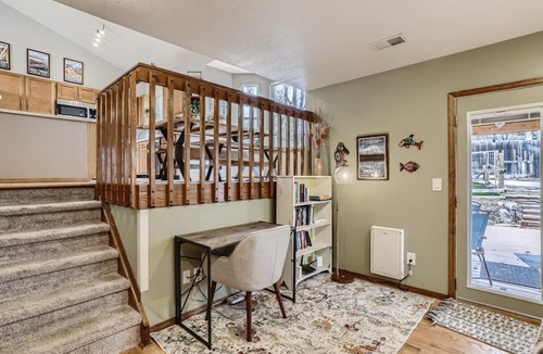 Ralston Valley House | Conveniently Between Boulder & Denver- Nearby Park, Large Yard, Covered Patio