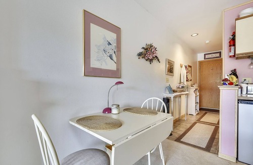 Frisco Condo | Corner studio near Main Street.