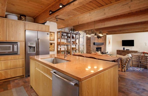Aspen House | Cottonwoods Unit 1C, Downtown Condo with Upgraded Kitchen & Bathrooms