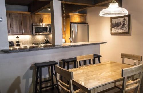 Aspen House | Cottonwoods Unit 1F, Stylish Condo with Excellent West End Location, Wood-Burning Fireplace