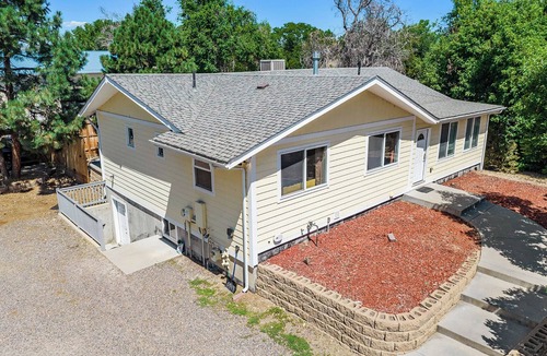 Dayton Triangle House | Country City Life Remodeled Duplex Patio