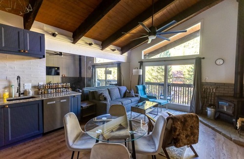 Vail Condo | Couple's Mountain Retreat: Summer Paradise! Views, Hiking, Biking, and more!