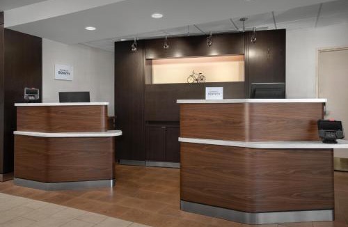 Southwest Colorado Springs Hotel | Courtyard by Marriott Colorado Springs South
