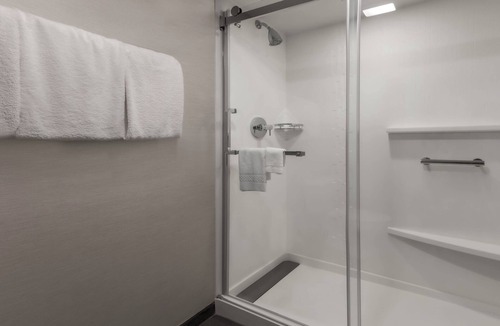 Louisville Hotel | Courtyard by Marriott Boulder Broomfield