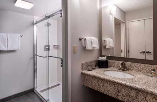 Lakewood Hotel | Courtyard by Marriott Denver Southwest-Lakewood