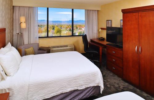 Cory Hotel | Courtyard by Marriott Denver Cherry Creek