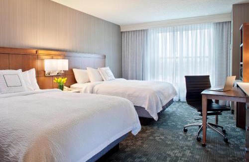 Pueblo Hotel | Courtyard by Marriott Pueblo