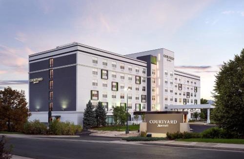 Gateway Hotel | Courtyard Denver Airport at Gateway Park