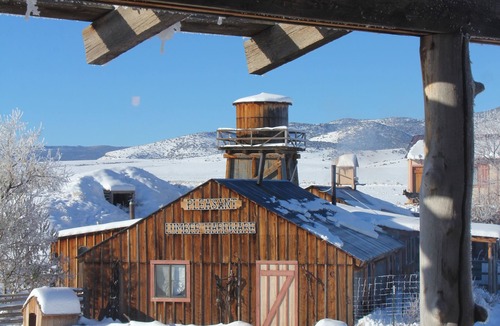 Capulin House | Cowboy School House Cabin