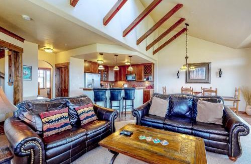 Fraser House | Cozens Pointe Circle