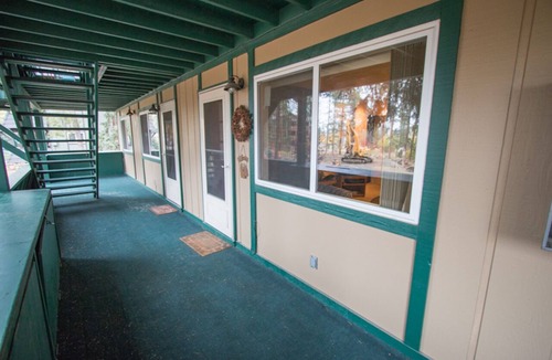 Rendezvous Condo | Cozy, 1 bedroom Condo, 2 Blocks from Downtown, on Ski Bus Route