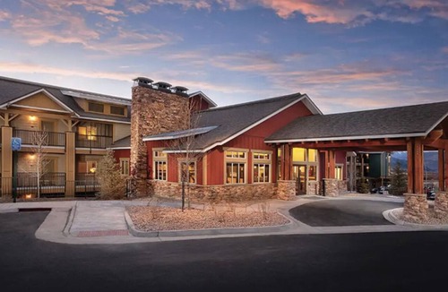 Grand Elk Ranch Resort | Cozy 1 Bedroom Suite in the Rocky Mountains