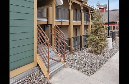 Grand Elk Ranch Resort | Cozy 1 Bedroom Suite in the Rocky Mountains