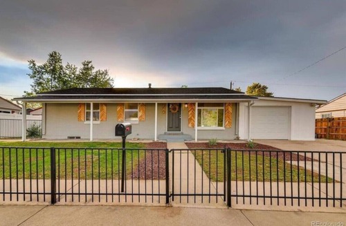 Berkley Apartment | Cozy 2bd |10 min to Downtown Denver | Fast Wifi