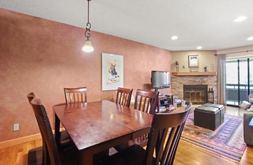 Peak 8 House | Cozy 2BR in Heart of Breckenridge with Ski Access