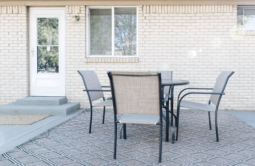 Kipling House | Cozy 3-Bedroom ~Firepit!~ Near Red Rocks and Downtown