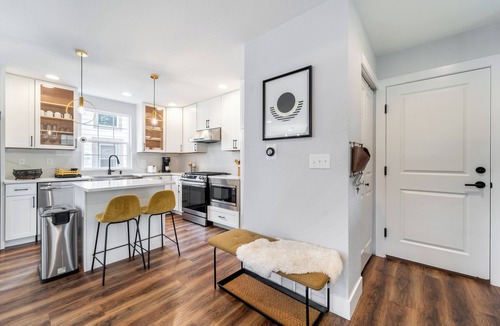 Dakota Station House | Cozy 3-bedroom house in lovely Littleton with AC, WiFi