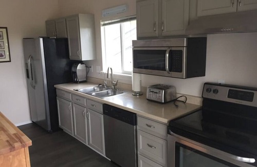 Cheyenne Meadows House | Cozy 5BR w/Hot Tub, Gym, BBQ, Mountain Views, Near Shops & Attractions