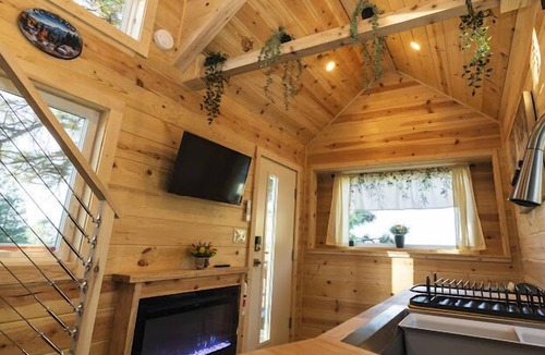 Colorado Springs House | Cozy brand new tiny home! Amazing experience
