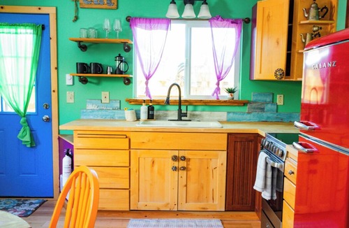 Durango Cottage | Cozy Bungalow & Luxury Hot Tub!