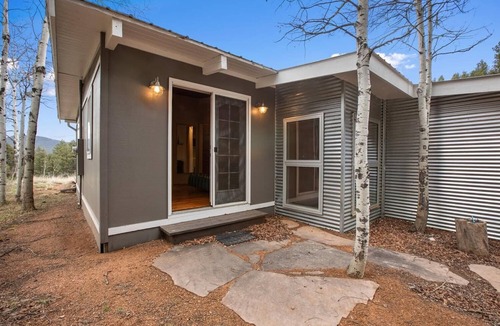 Woodland Park Cabin | Cozy cabin in Pike National Forest