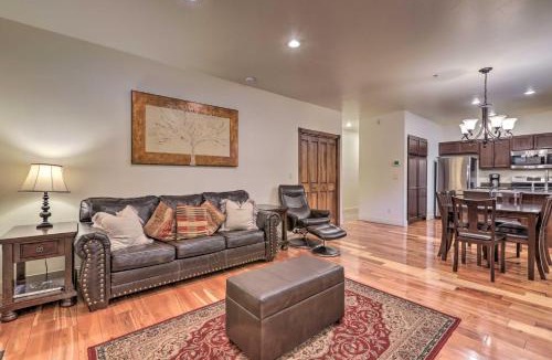 Glenwood Springs Apartment | Cozy Central Glenwood Springs Condo with 2 Decks!