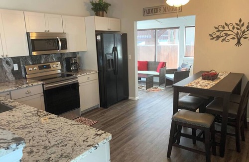 Ralston Valley House | Cozy, Clean & Fully Remodeled – Long Stay Friendly!