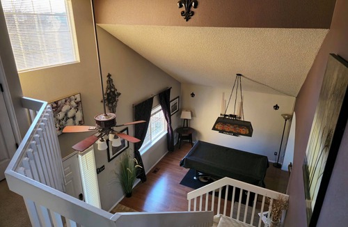 Henderson House | Cozy Colorado home with Serene views meant for pure relaxation!