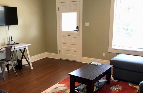 Trinidad House | Cozy Commercial Street bungalow in downtown Trinidad