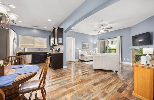 Centerra Condo | Cozy Condo by the Pond