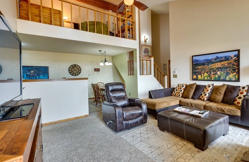 Wildernest Condo | Cozy Condo w/Balcony & Mtn View in Silverthorne!