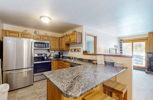 Wildernest Condo | Cozy condo with mountain views & fireplace - close to skiing