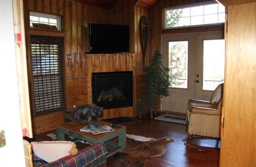 Georgetown Cottage | Cozy Cottage in Historic Silver Plume