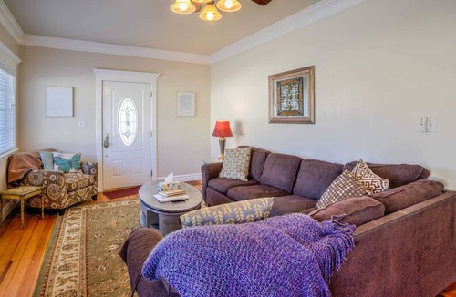 Colorado Springs House | Cozy Cottage Retreat Near Downtown Colorado Springs