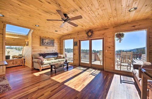 Victor House | Cozy Cripple Creek Cabin with Mountain Views!