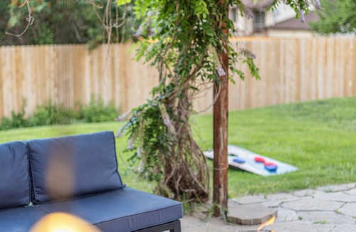Highlands House | Cozy Denver Retreat: 4bd - Game & Movie Room - Backyard Fire Pit