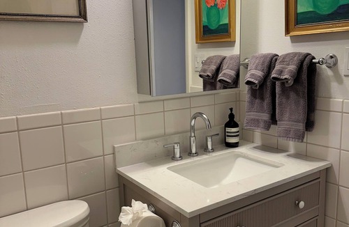 Aspen Apartment | Cozy Downtown Aspen Studio - Oct & Nov SPECIAL - 8th night free