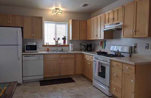 Fairplay House | Cozy Fairplay 3BR/1BH, 23 mi to Breck