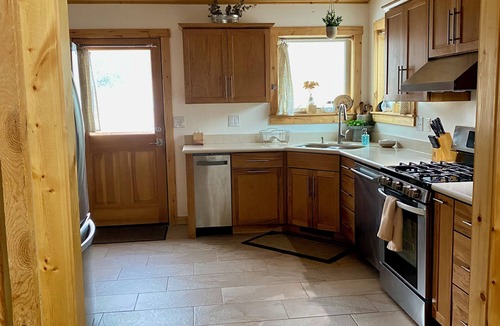 Westcliffe Cabin | Cozy Family-Friendly Log Cabin Retreat in the Mountains